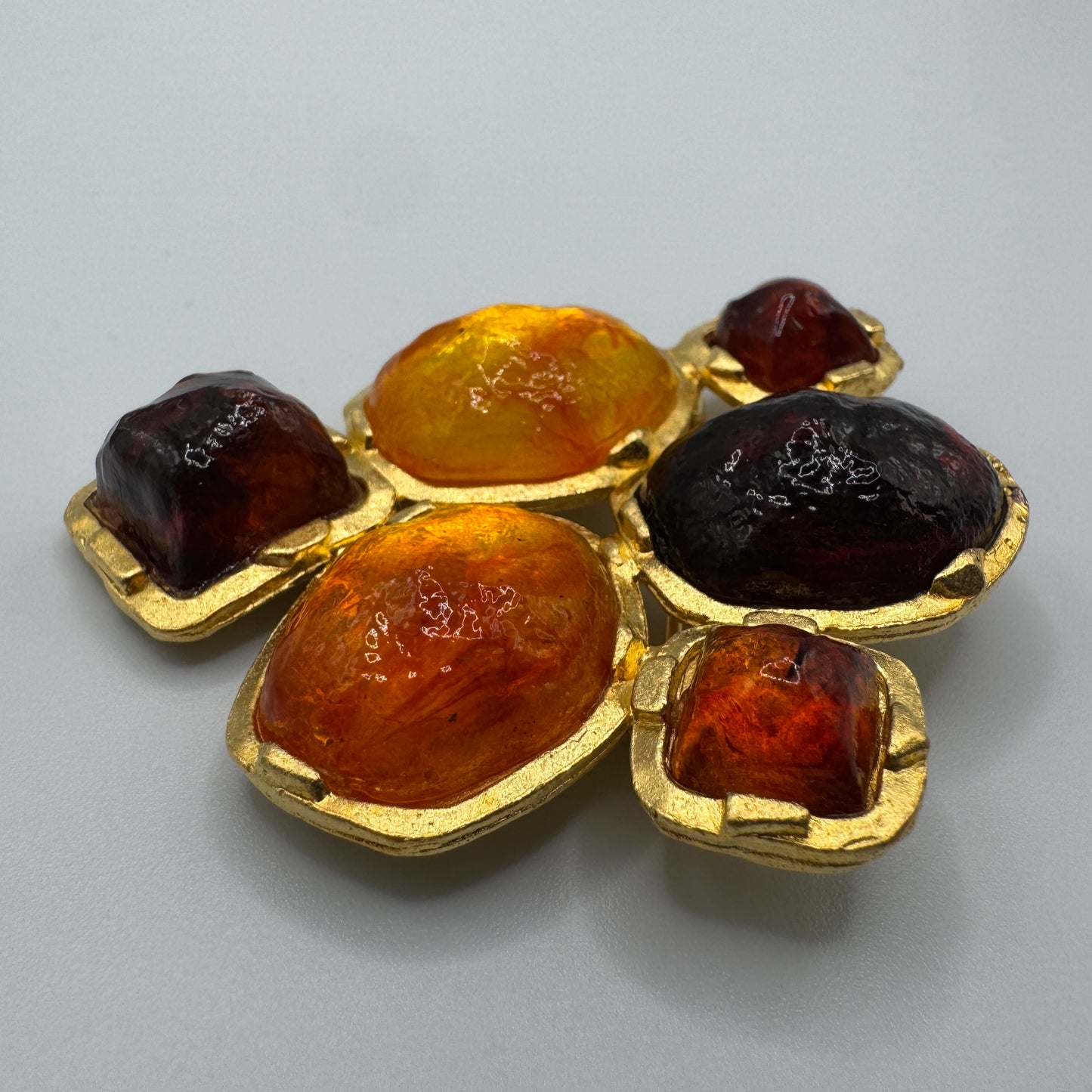 Broche créateur Vintage - métal doré et pâte de verre