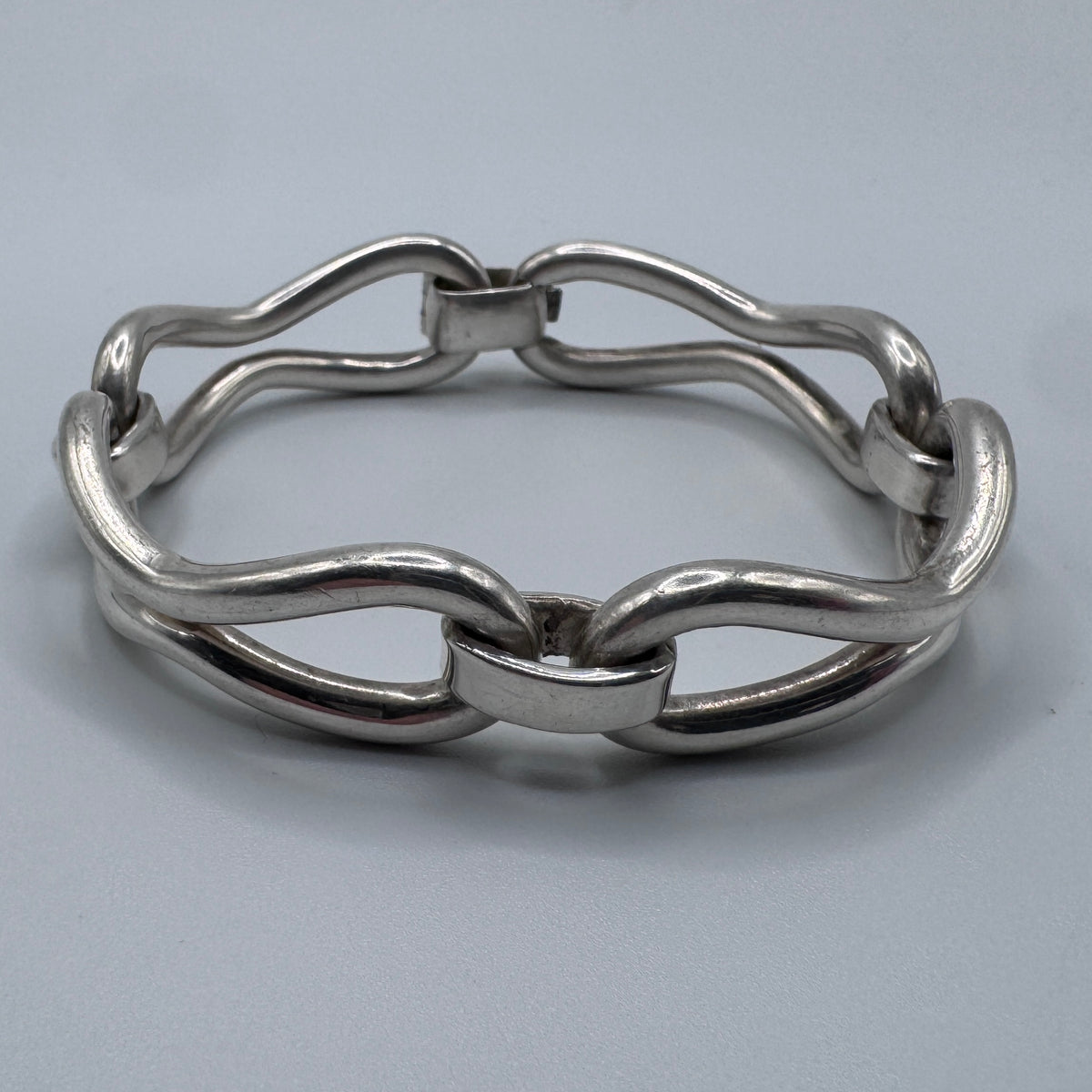 Bracelet ancien grosse maille en argent massif
