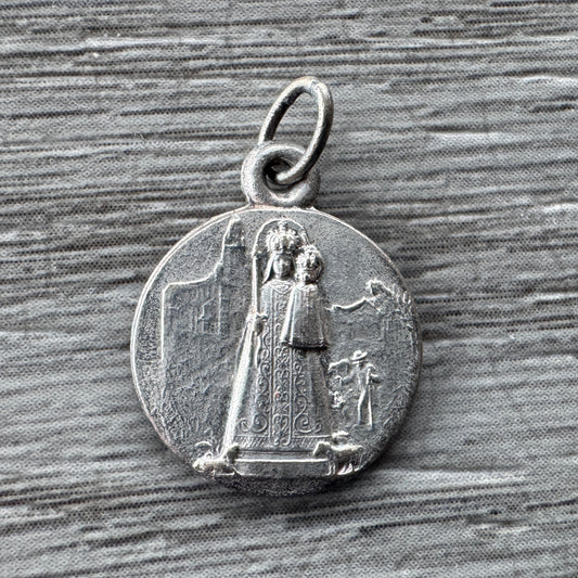 Médaille religieuse ancienne « Vierge Noire »