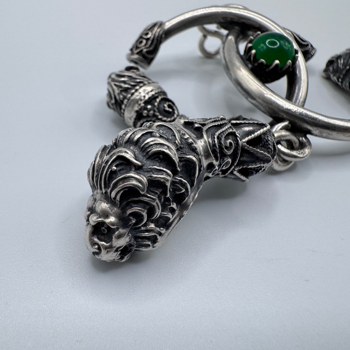 Rare grand Pendentif ancien Celte « têtes de Lions » - argent massif