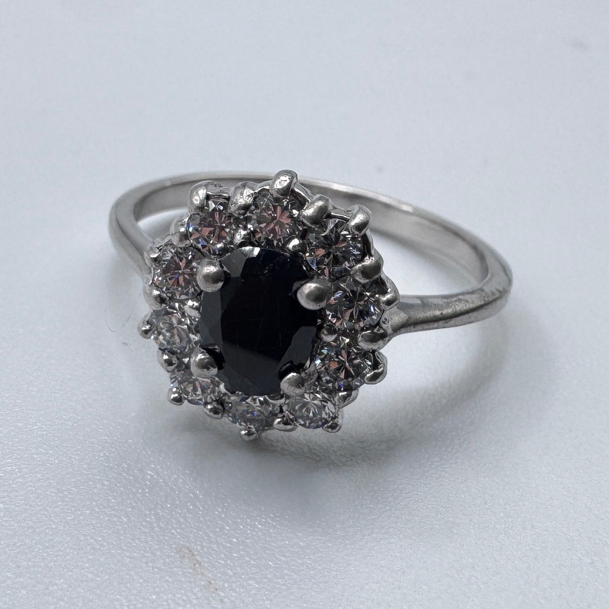 Jolie Bague en argent et verroterie