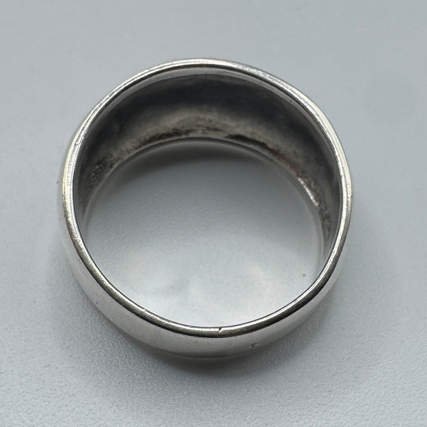 Bague en argent motif Dragon