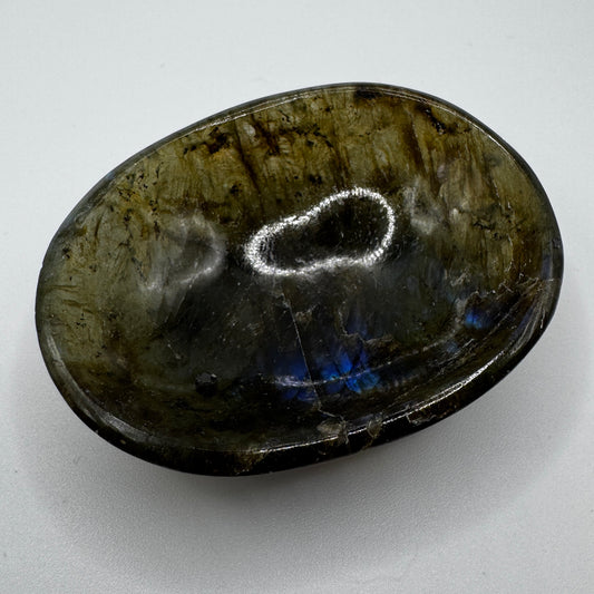 Sculpture ancienne en pierre labradorite - vide poche baguier