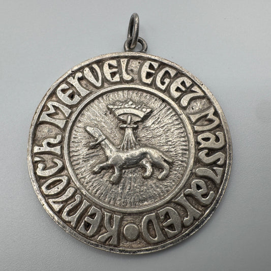 Médaille ancienne de Bretagne - Style héraldique