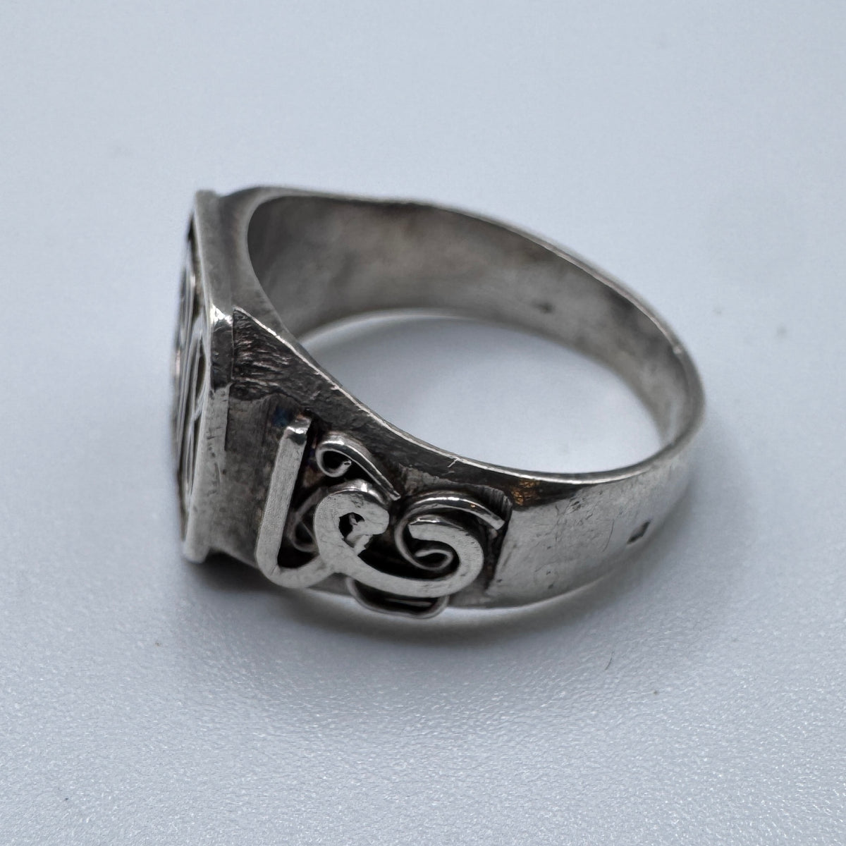 Chevaliere ancienne Berbère en argent