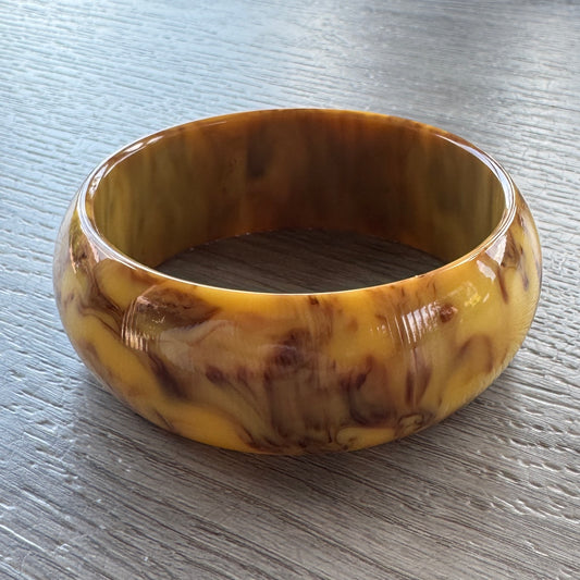 Bracelet vintage en Bakélite moutarde