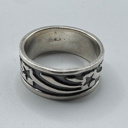 Bague en argent motif etoilé