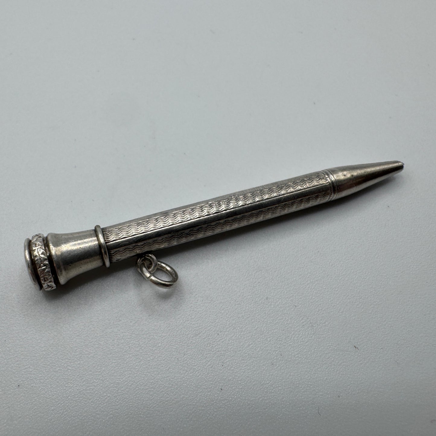Petit Porte mine ancien - argent massif