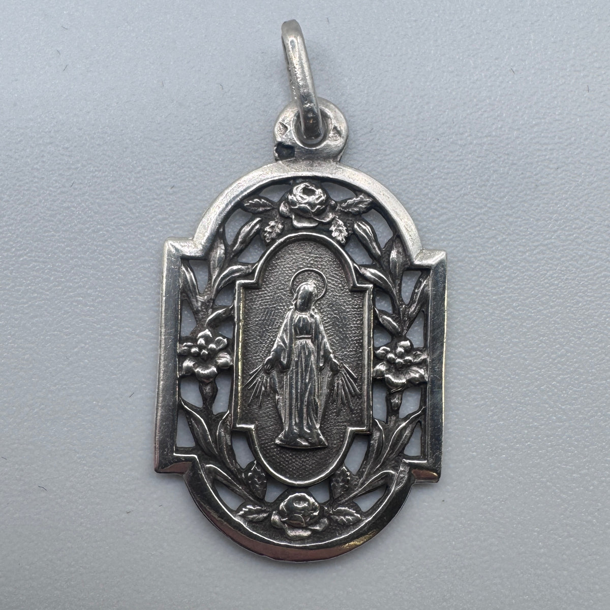 Medaille religieuse ancienne « Sainte Vierge » - argent massif