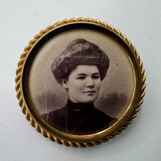 Broche ancienne vers 1900 « porte photo »