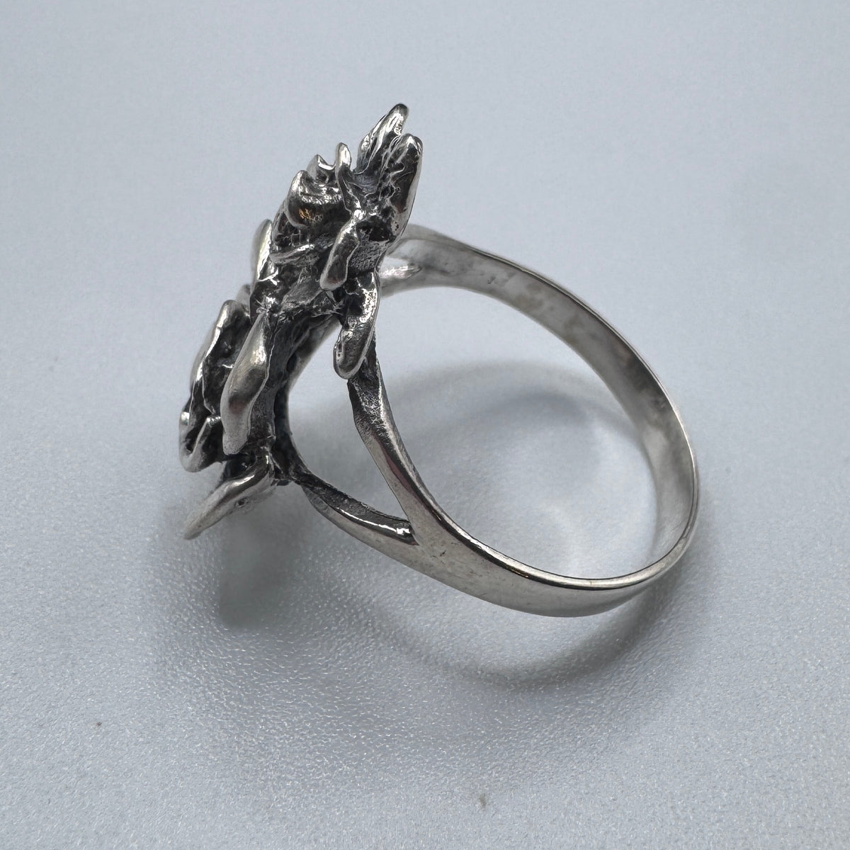 Superbe bague en argent motif Rose