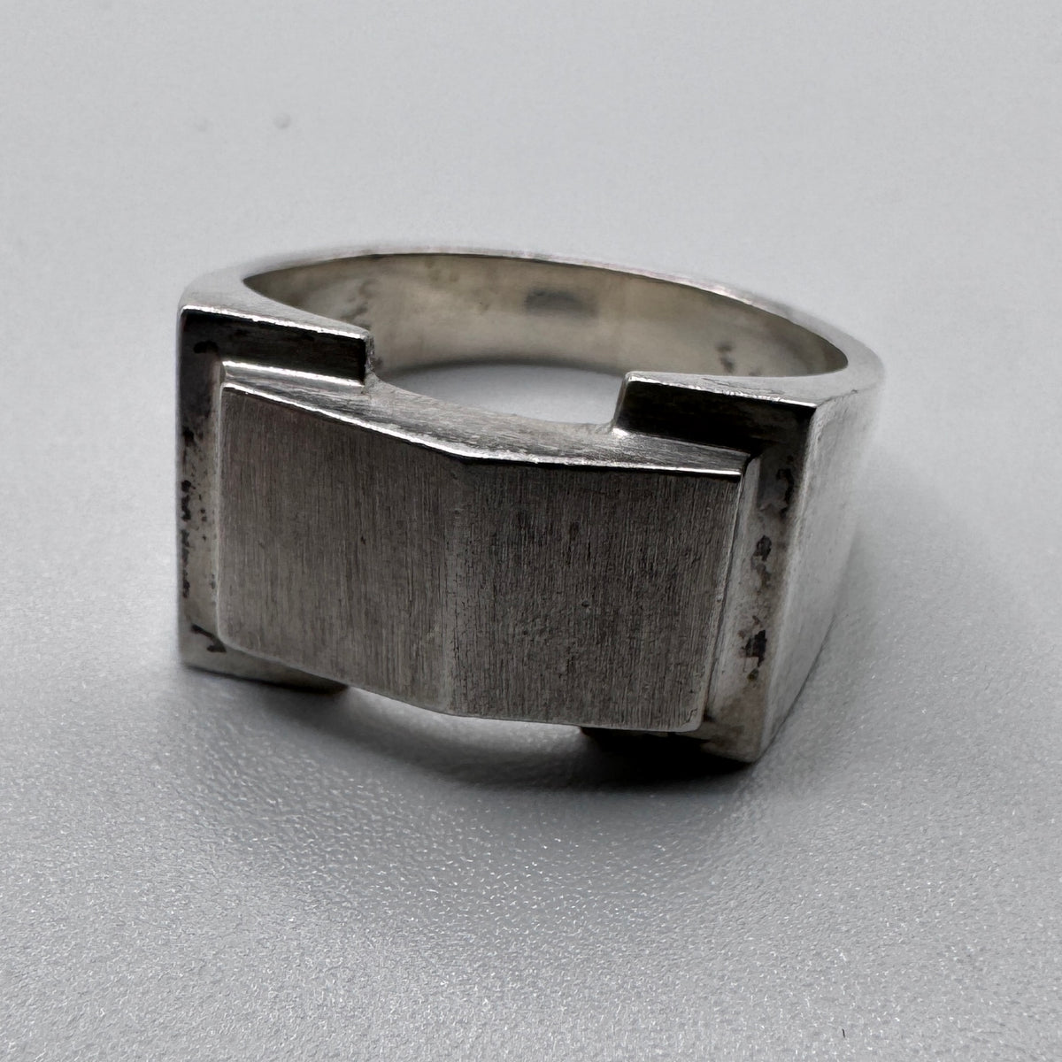 chevalière ancienne style Art deco en argent