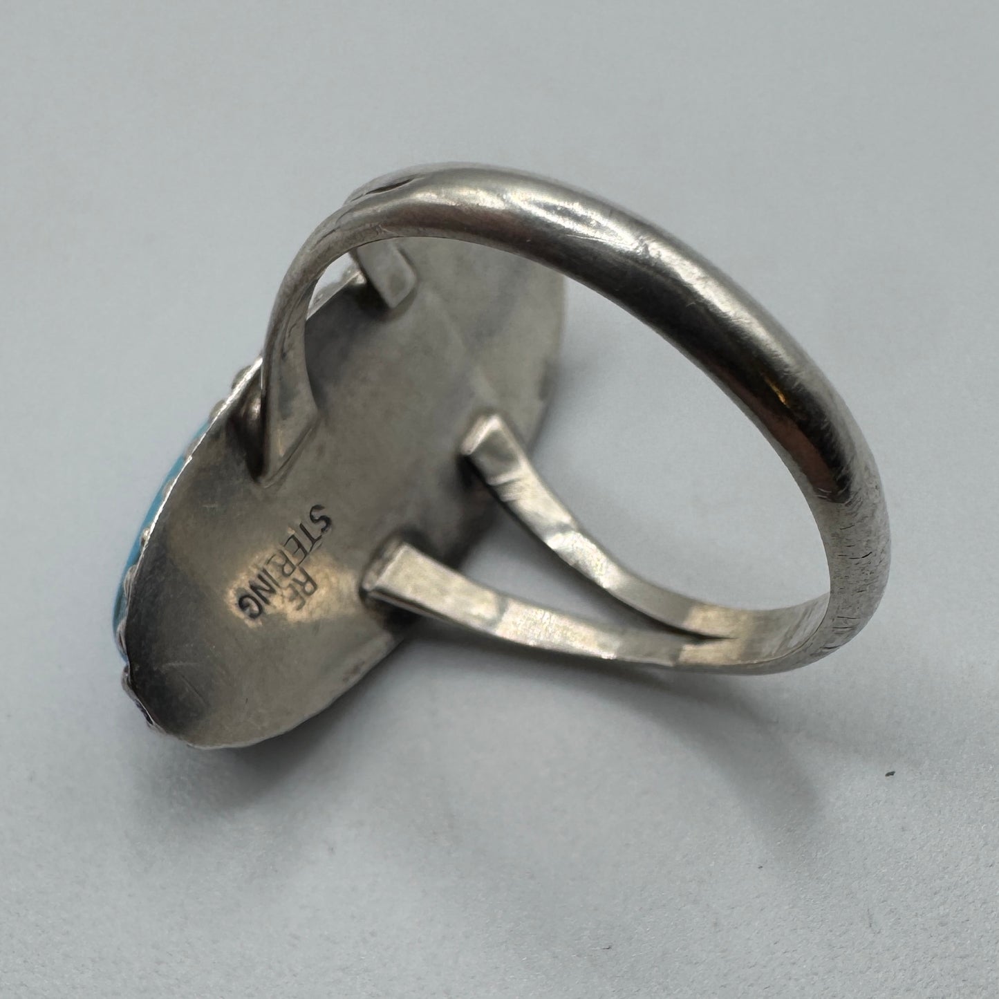 Jolie Bague en argent et pierre turquoise