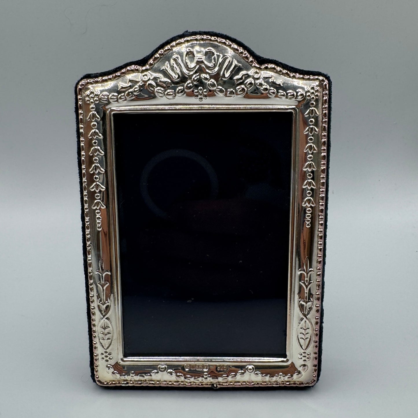 Superbe Cadre anglais - velours et argent massif