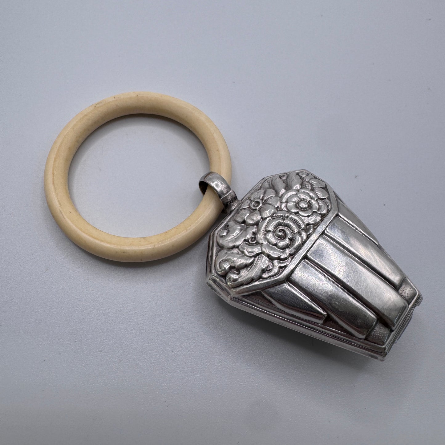 Superbe Hochet ancien en Argent - époque Art Déco