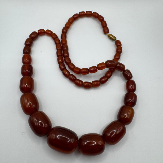 Collier vintage en Bakélite