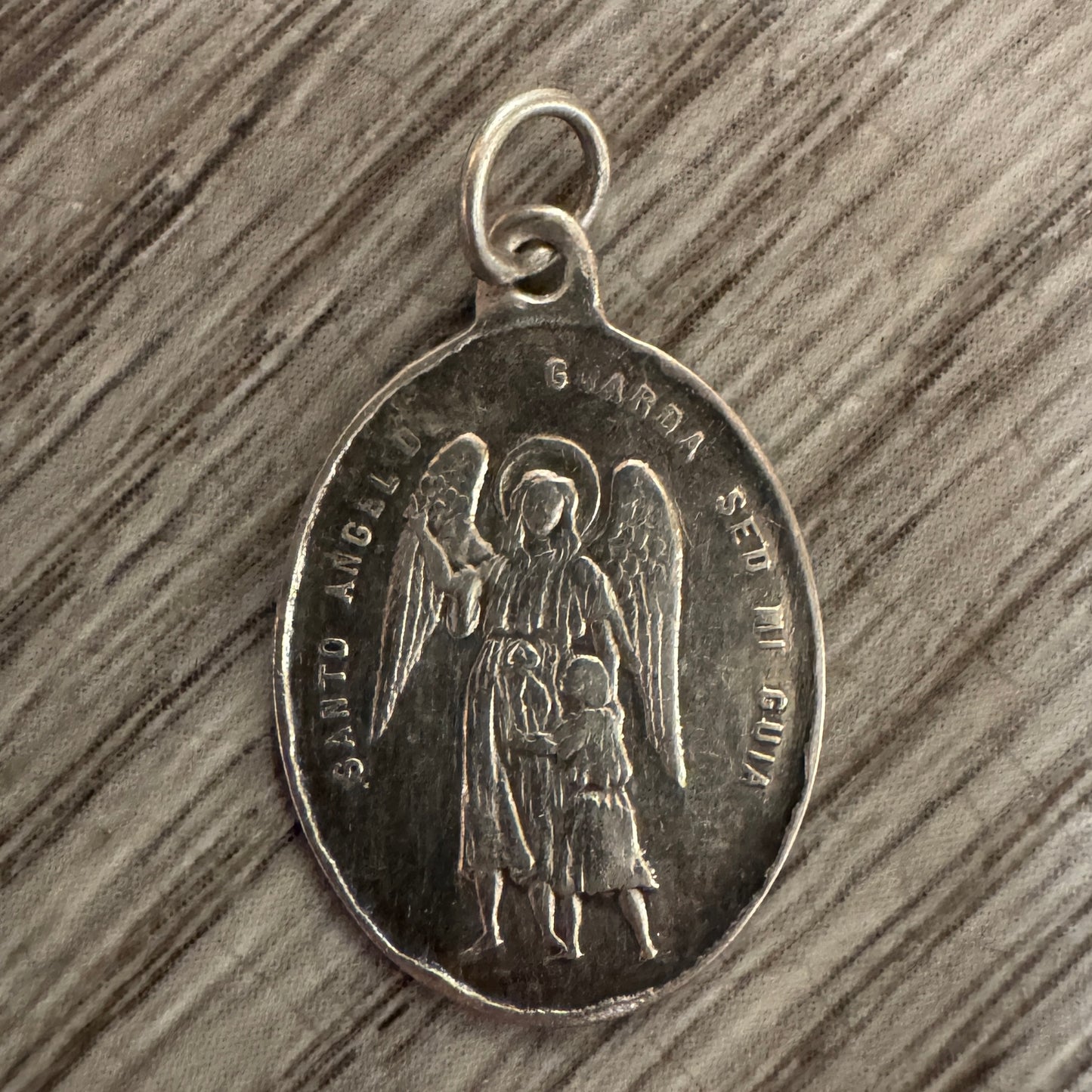 Médaille religieuse ancienne en argent « Saint ange gardien »