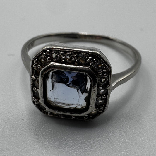 Bague en argent et brillants