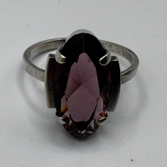 Bague en argent et pierre