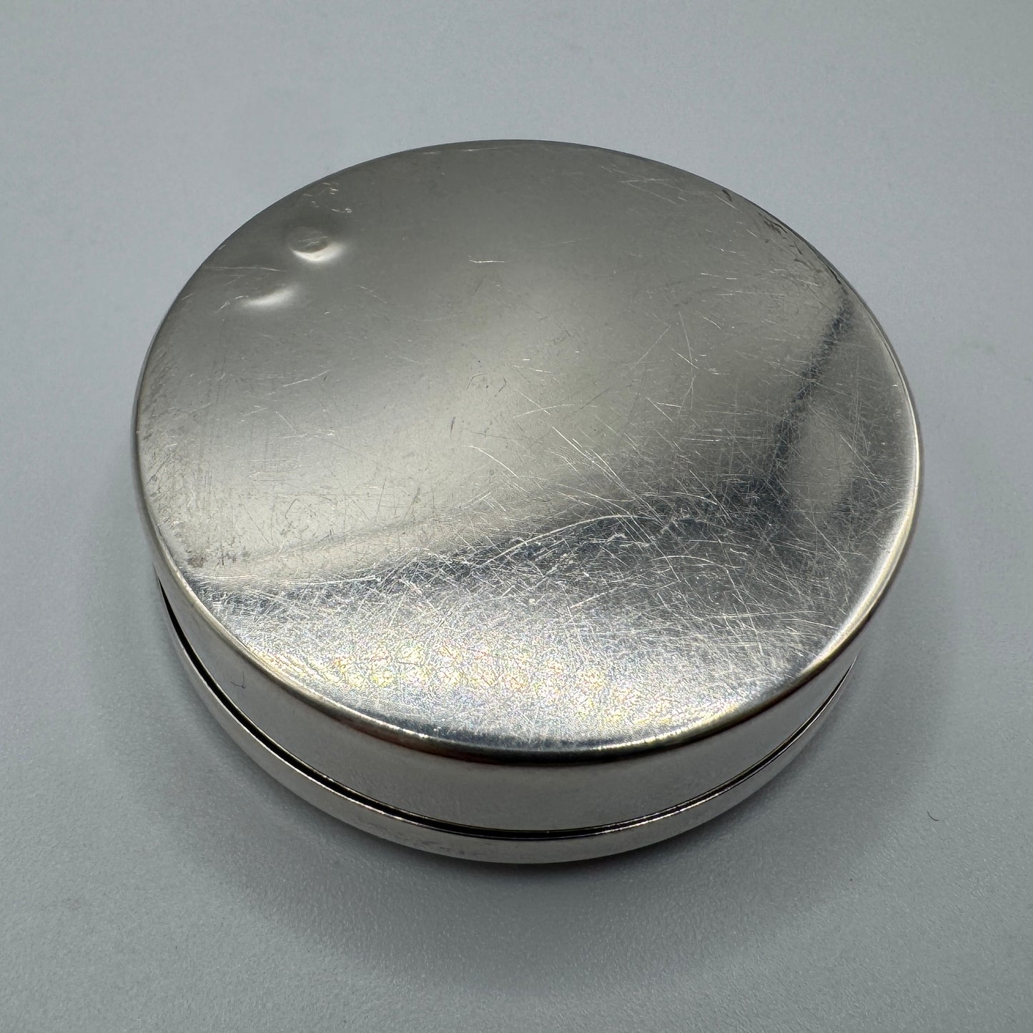 boîte pilulier en argent