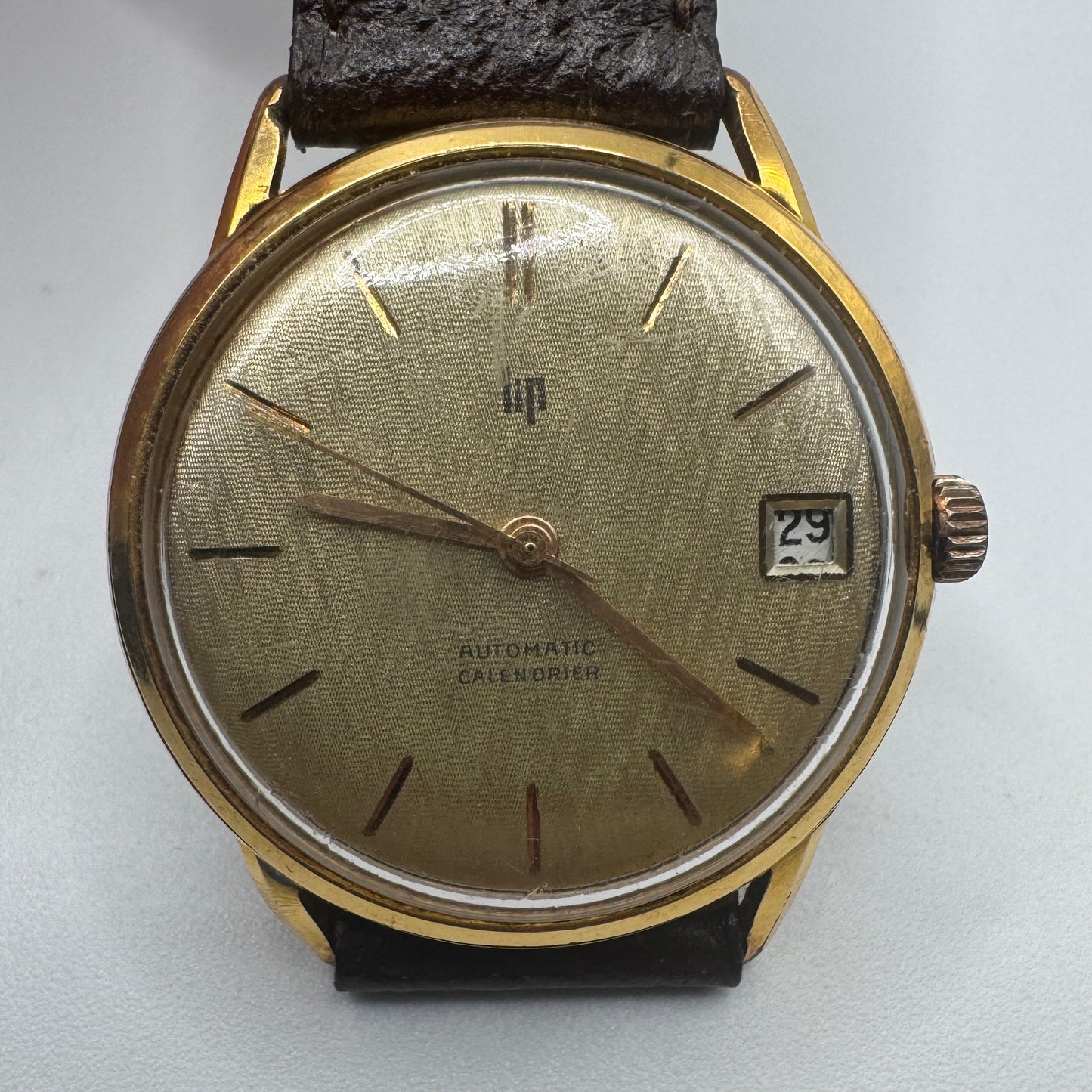 Montre bracelet automatic calendrier ancienne LIP