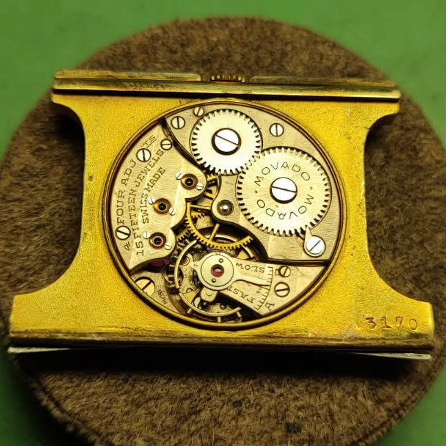 exceptionnelle montre ERMETO MOVADO pour DUNHILL - NAMIKI laque Maki-e décor aux Chrysanthème - vers 1920