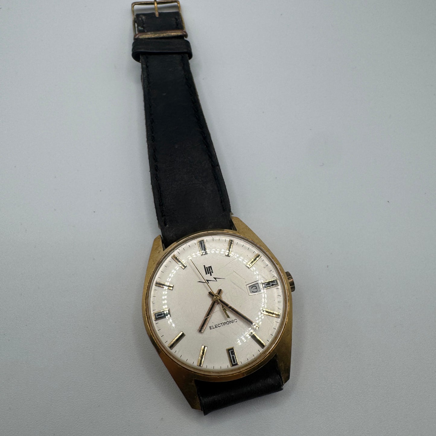 Montre bracelet electronic ancienne LIP