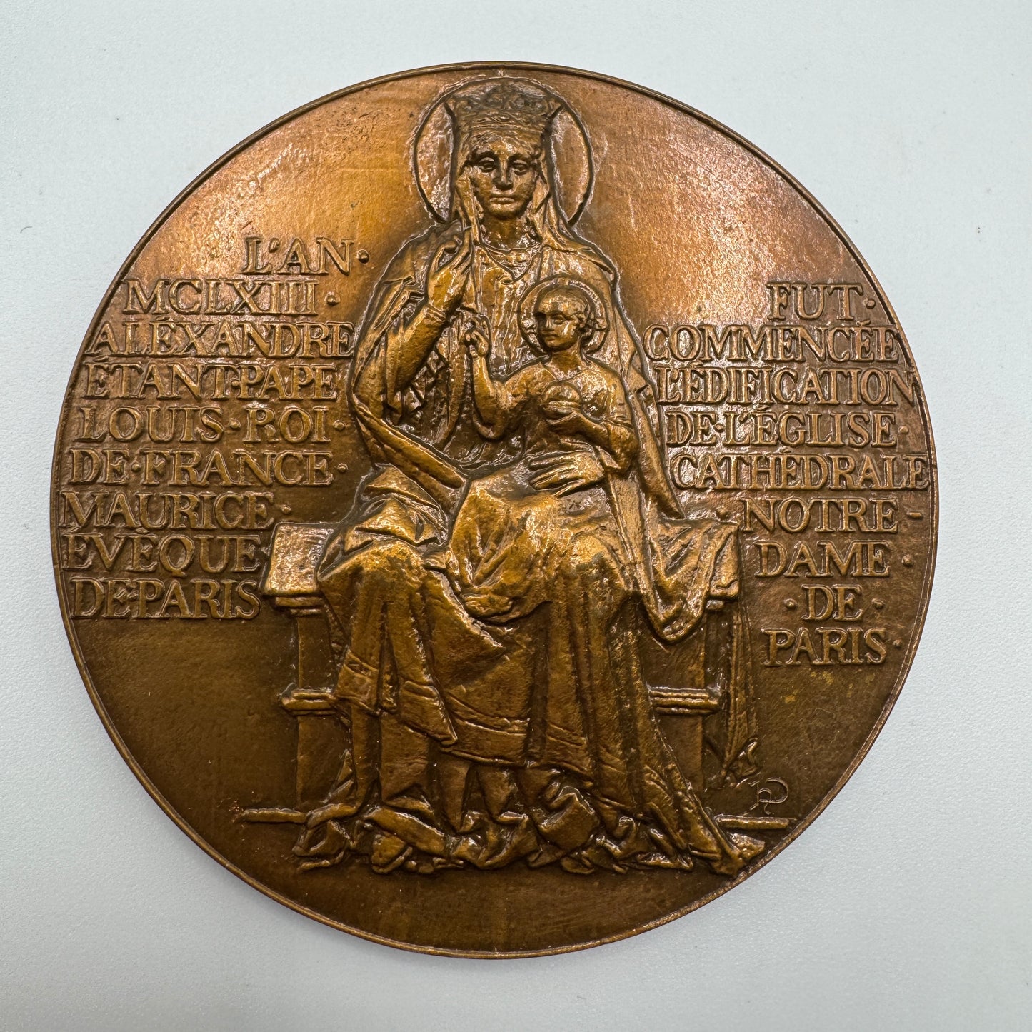 Medaille artistique ancienne en bronze « Notre Dame de Paris »