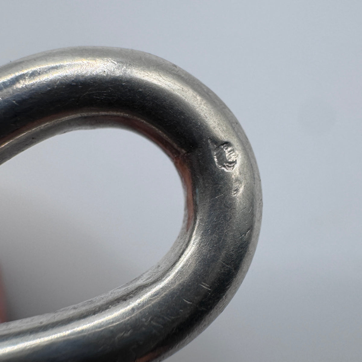 Bracelet ancien grosse maille en argent massif