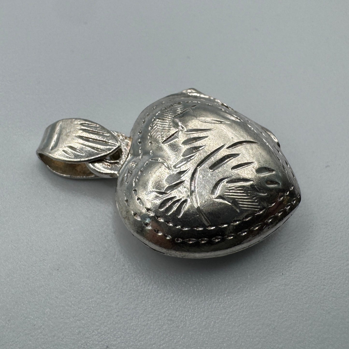 Petit Pendentif « cœur » - porte photo ou relique - argent