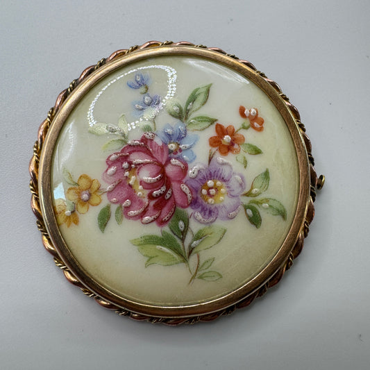 Broche ancienne porcelaine de Limoges « décor floral »