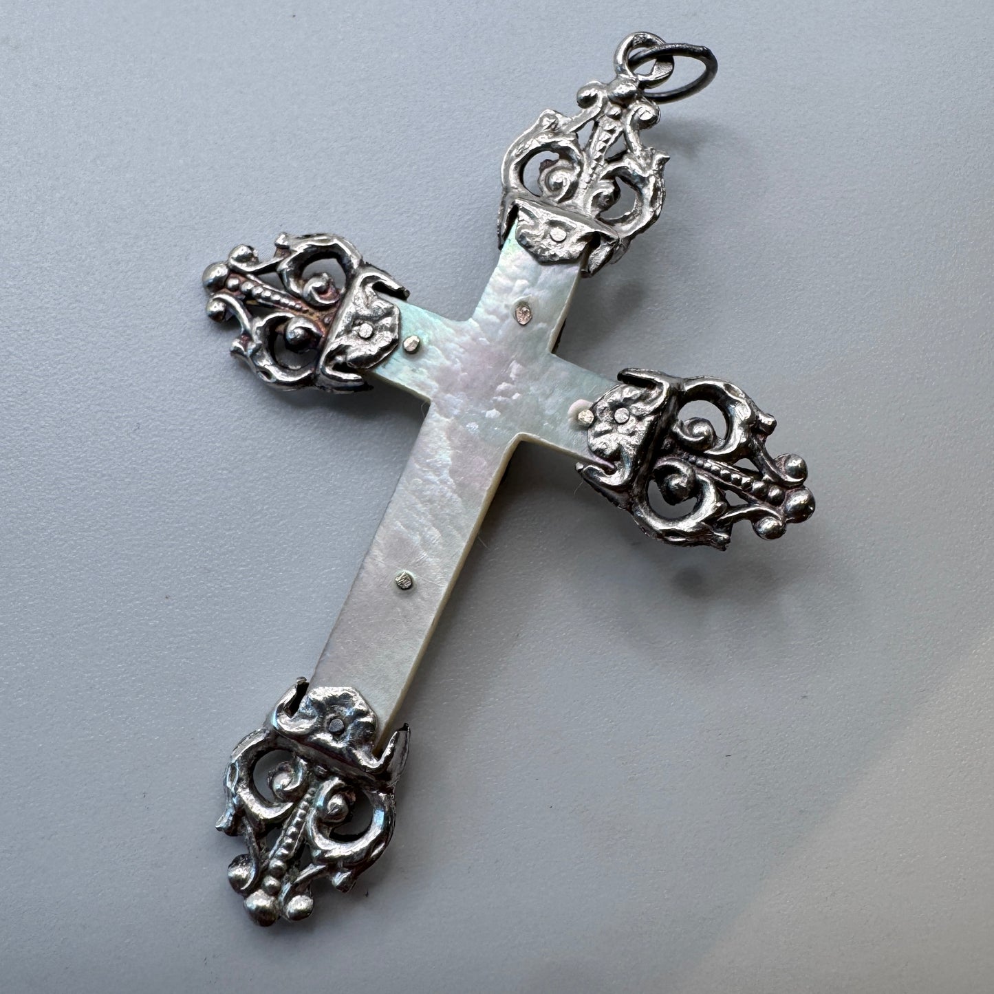 Superbe Croix crucifix ancien - argent et nacre