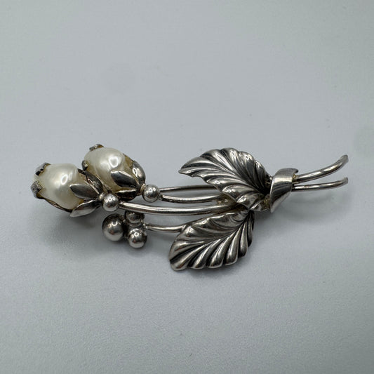 Broche ancienne « rose » - argent massif et nacre
