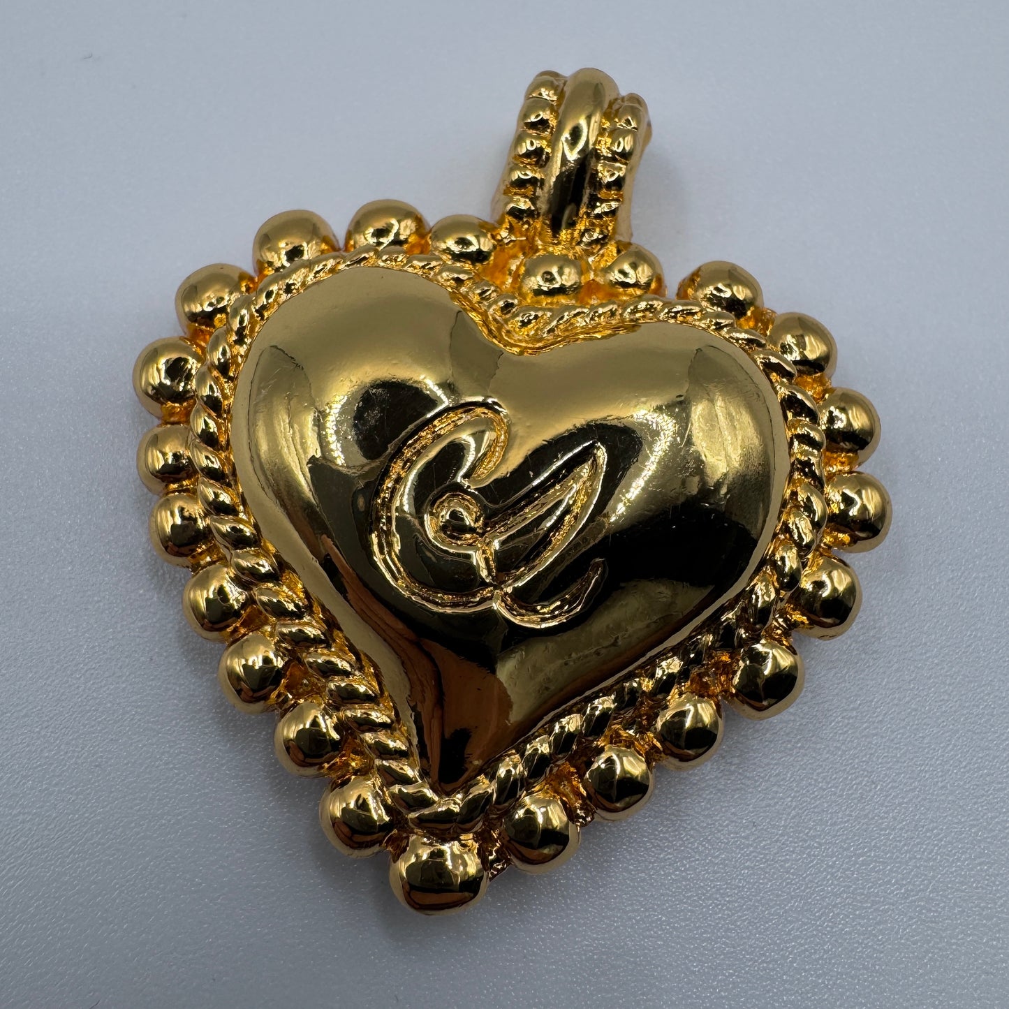 Pendentif broche CHRISTIAN LACROIX « cœur » - métal doré