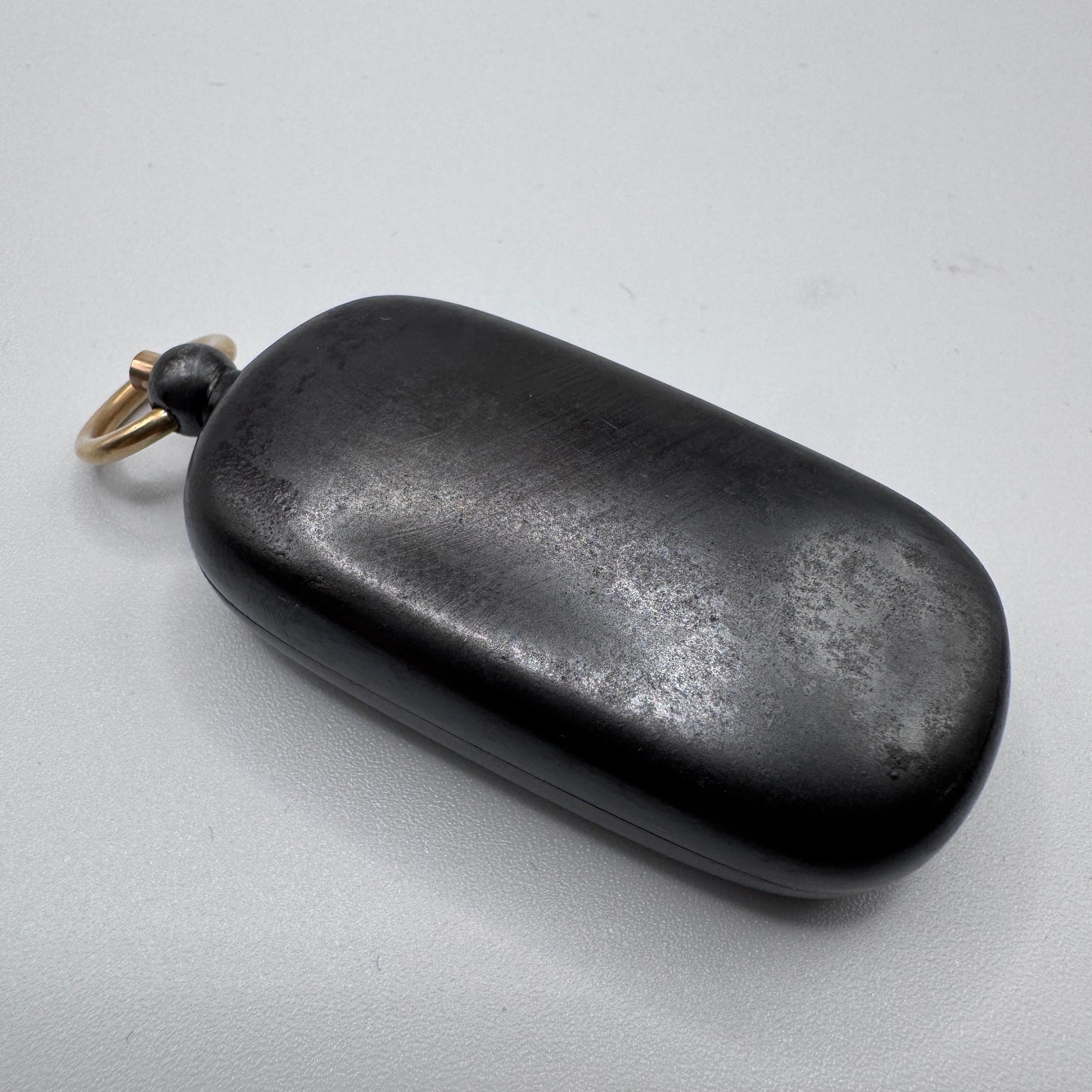 Rare Porte Louis ancien - acier et plaqué or