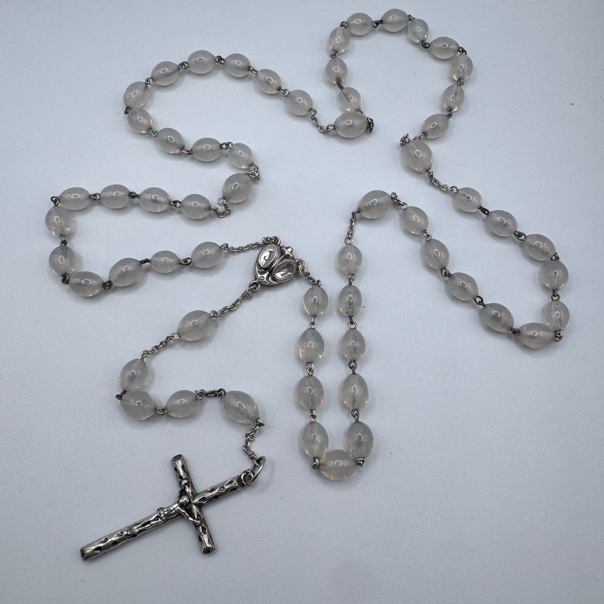 Superbe grand Chapelet ancien en argent et verre opalescent