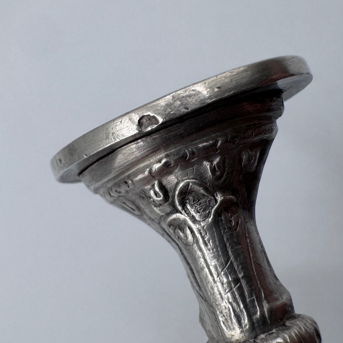 Cachet Sceau ancien ancien en Argent - décor style Louis XVI