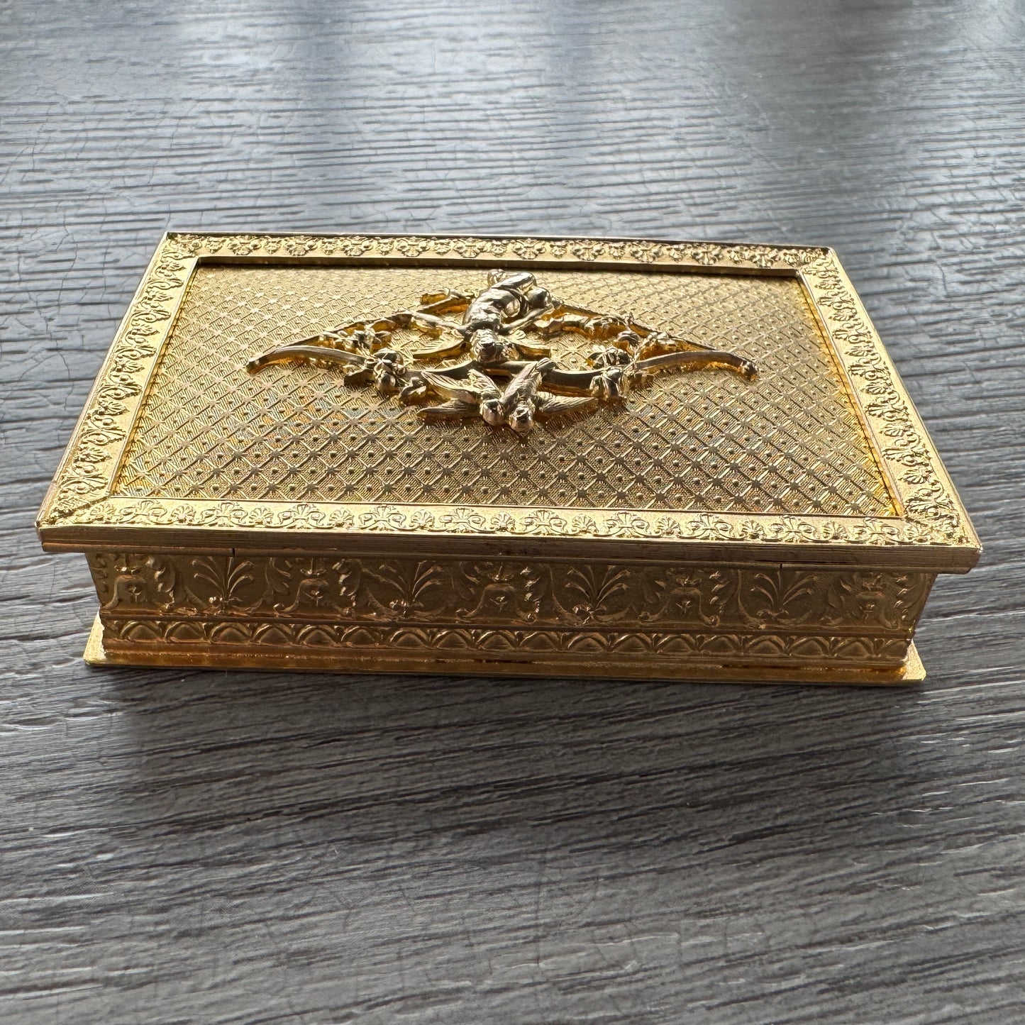 Boîte à timbres ancienne en bronze doré - style Napoléon III