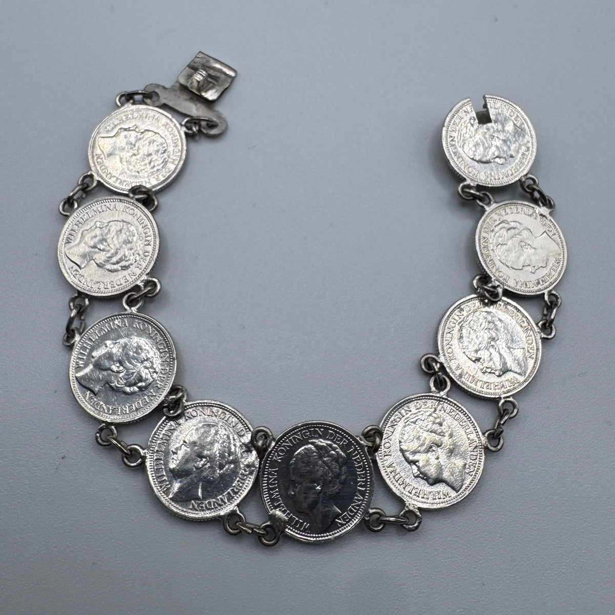 Bracelet ancien « monnaies Reine Wilhelmine en argent 640/1000