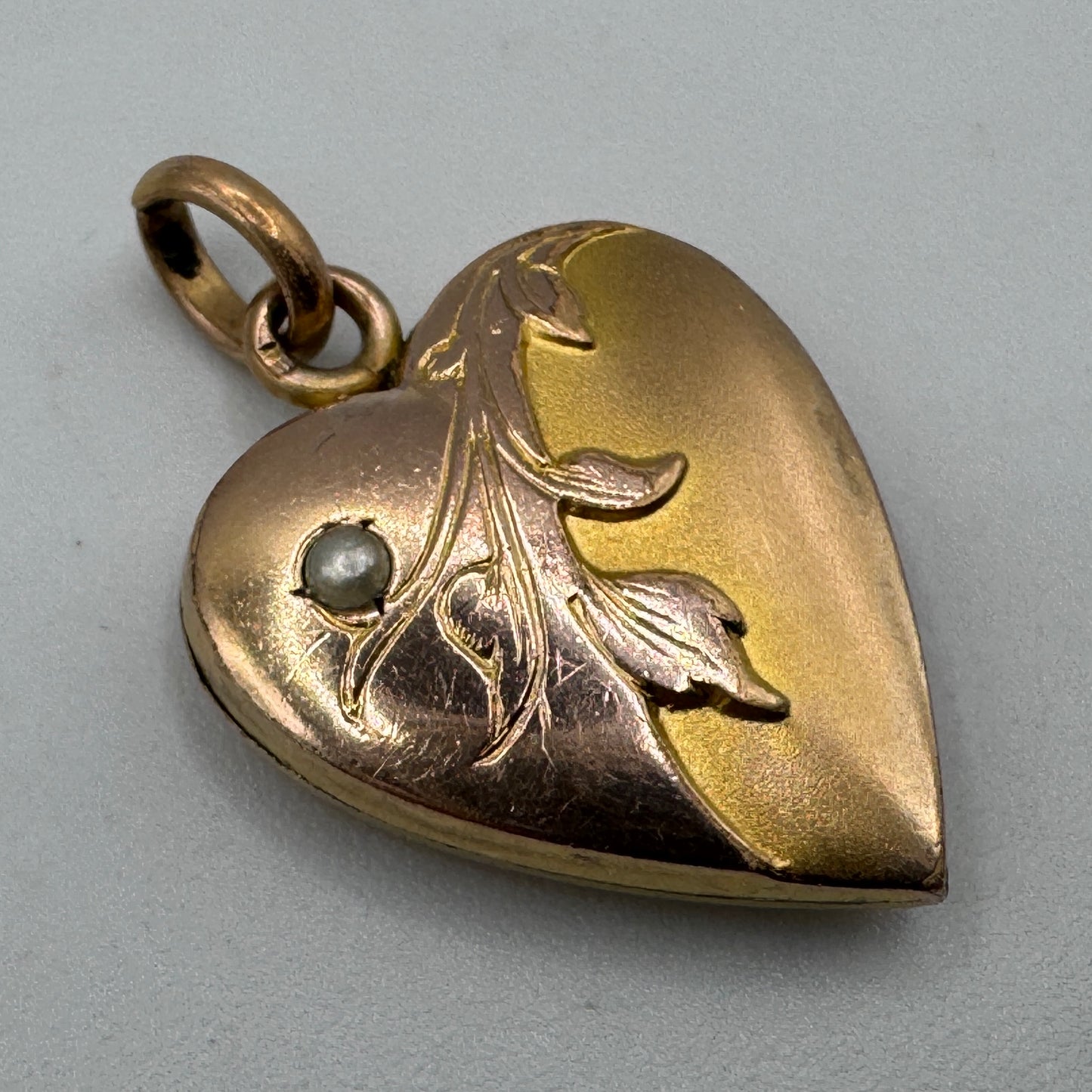 Pendentif ancien vers 1900 « cœur » en plaqué or