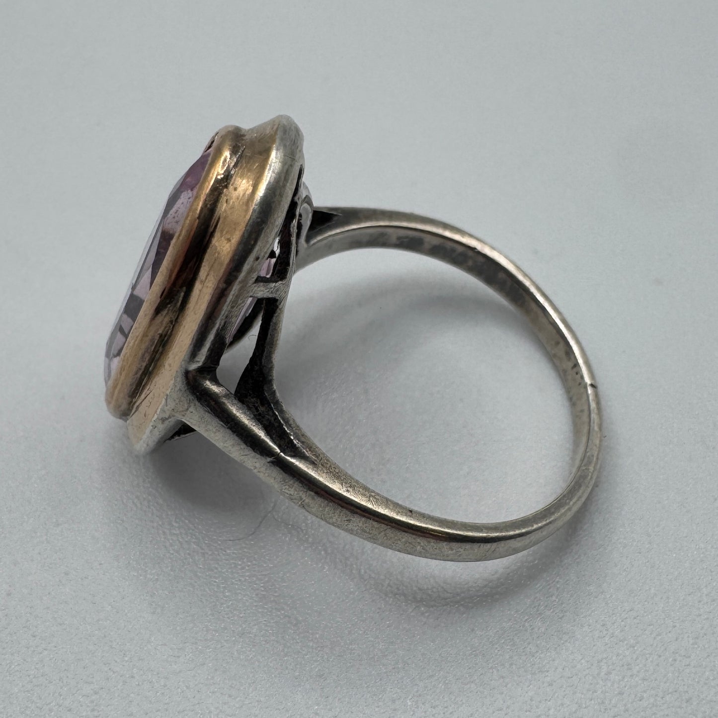Bague Art Déco en argent et vermeil