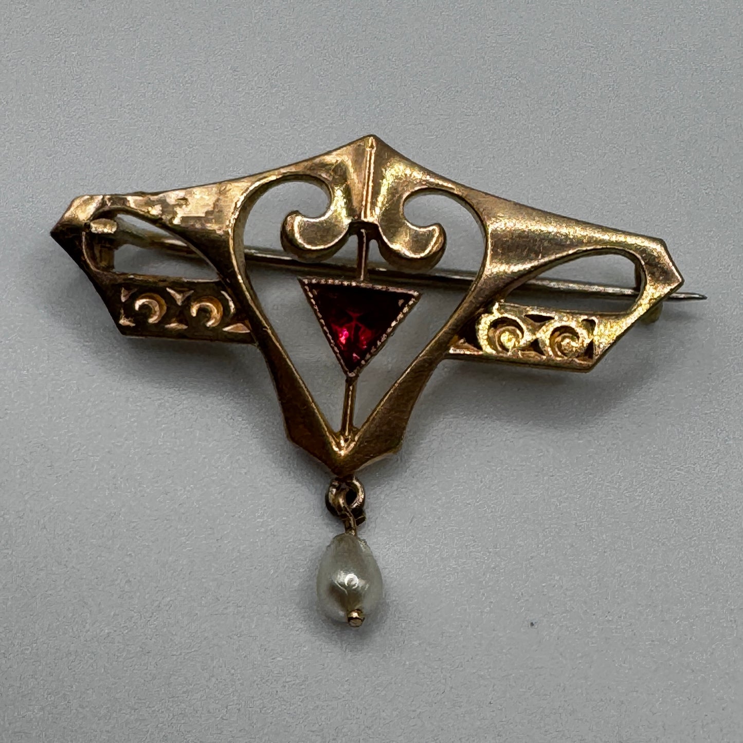 Broche ancienne Art Deco - plaqué or