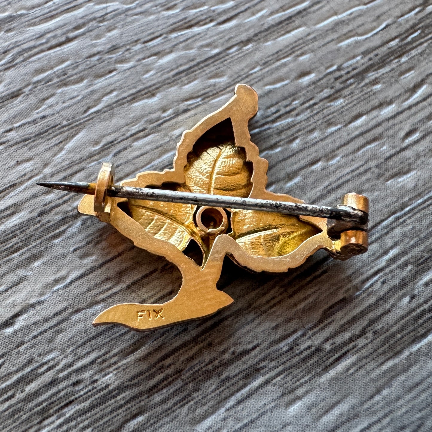 Broche ancienne Art Nouveau en plaqué or - vers 1900