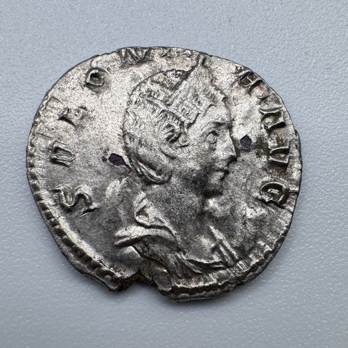 Monnaie  romaine ancienne antoninien billon - impératrice Salonine