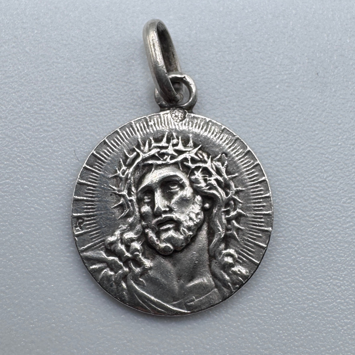 Medaille religieuse ancienne « face du Christ » - argent