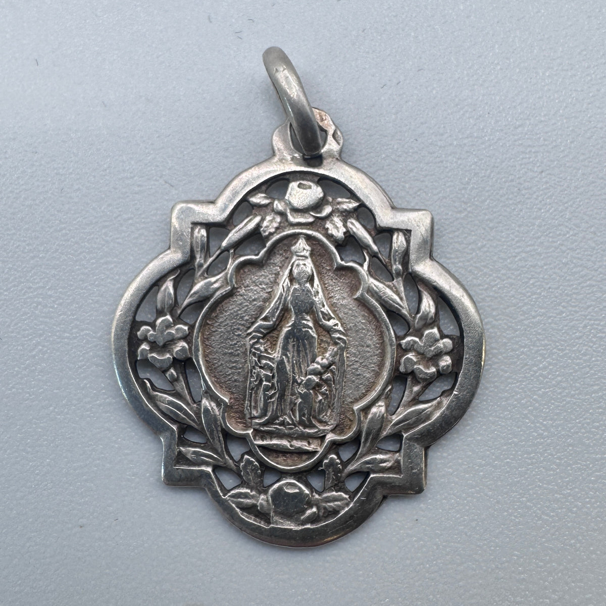 Medaille religieuse ancienne « Notre Dame de Bon Secours » - argent massif