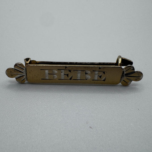 Broche ancienne en argent vermeil « bébé »