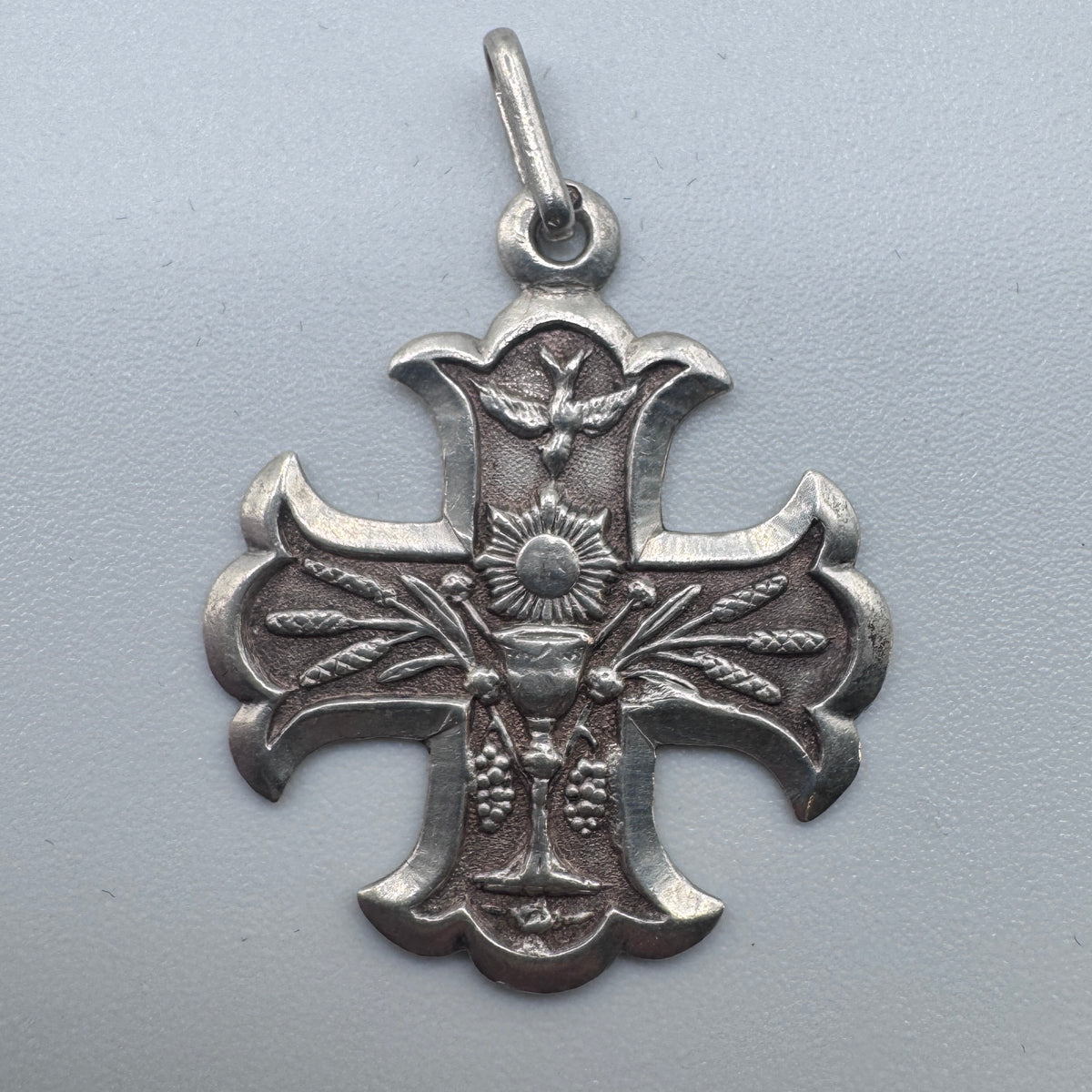 Medaille religieuse ancienne « Calice » - argent massif