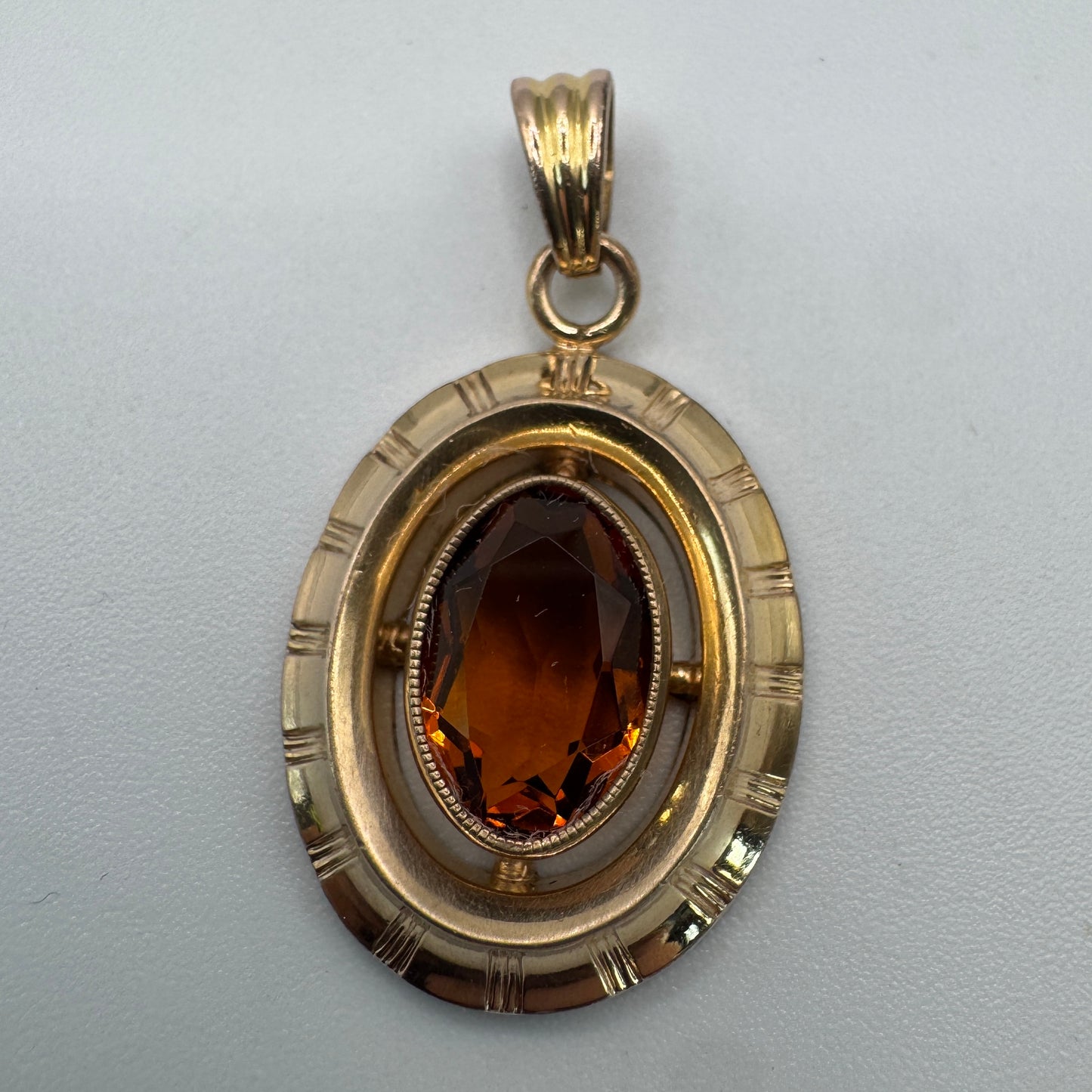 Pendentif ancien Art Déco - plaque or et pierre