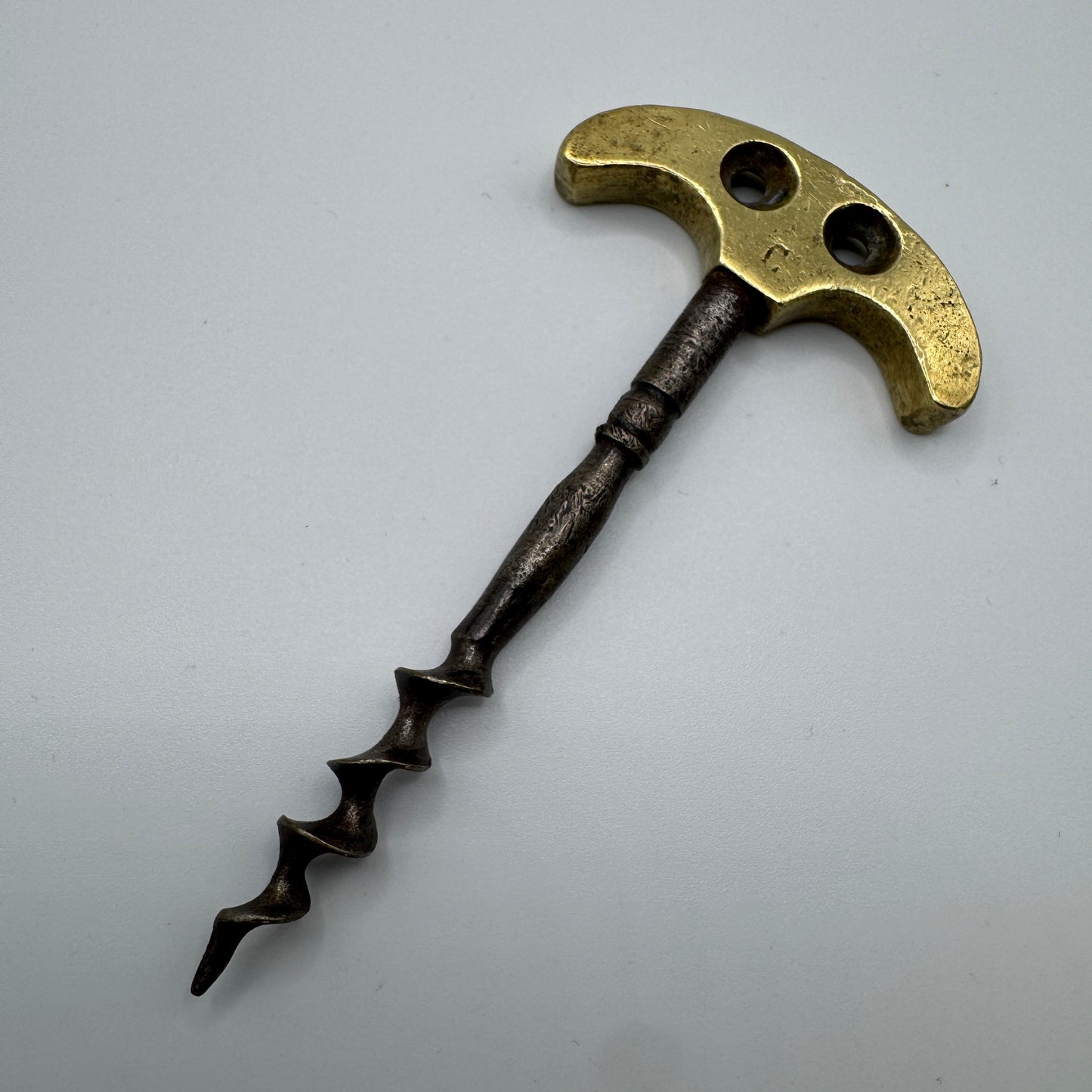 Tire bouchon ancien bronze et acier